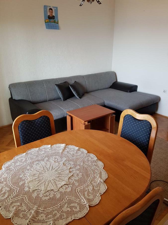 Apartment Skale *